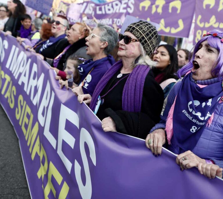 Hacienda deja de ingresar 5.300 millones por las menores pensiones de las mujeres