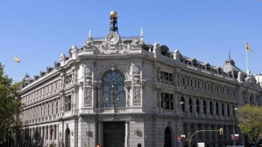 Moody's advierte de la debilidad del capital de la banca española y recorta su perspectiva