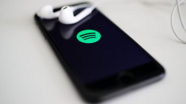 Apple pasa al ataque contra Spotify: "No serían lo que son ahora sin nosotros"