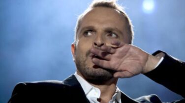 Música a un ex Bosé