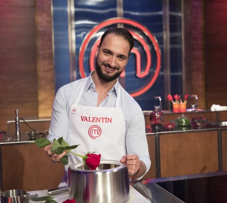 Valentín: gay, de Ciudadanos y fan de Jiménez Losantos, conquista Masterchef