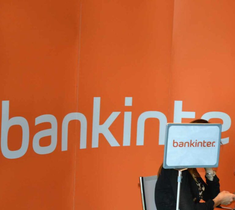 Bankinter lanza un servicio para fraccionar los pagos ya cargados