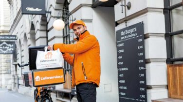 Los repartidores de comida a domicilio entran en los convenios de hostelería