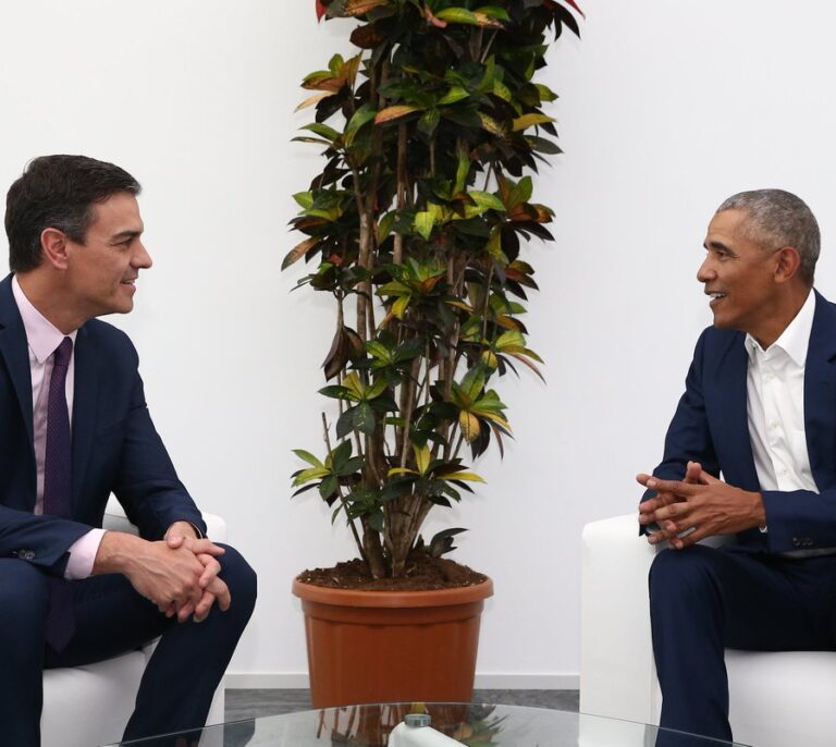 Sánchez y Obama se reúnen en Sevilla para hablar de inmigración