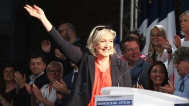 El partido de Le Pen aventaja al de Macron en las elecciones europeas en Francia