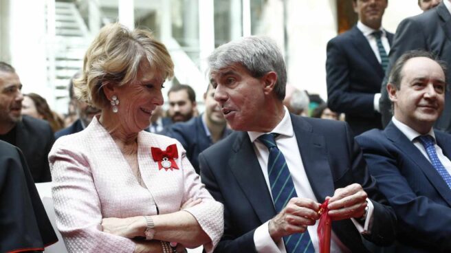 Aguirre: "Casado ha querido dar una patada a Santiago Abascal en mi trasero"