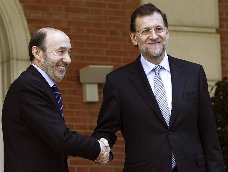 El día que Rajoy le pidió a Rubalcaba que aguantara