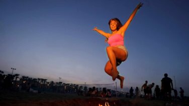 Las mejores fotografías de las hogueras de San Juan