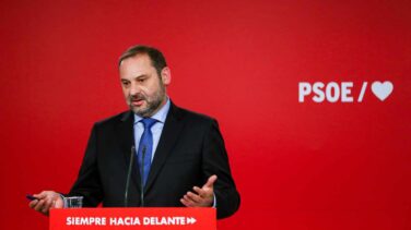 El PSOE presiona a Rivera: "¿Cuántos Tonis Roldán y Valls necesita para rectificar?"