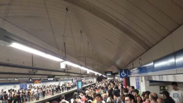 El cierre del túnel de Recoletos colapsa Metro y Cercanías a primera hora de la mañana