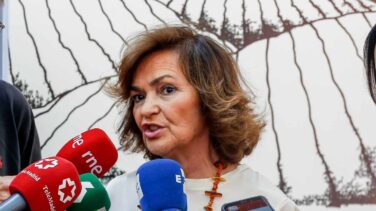 Carmen Calvo evita extender a Irene Montero el veto de Sánchez a Iglesias
