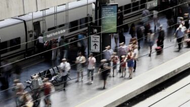 Cómo obtener el abono gratuito o los descuentos de Renfe a partir de este miércoles