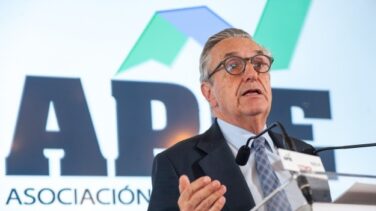 La CNMC paraliza su plan de hachazo a las gasistas y arranca de cero otro proceso