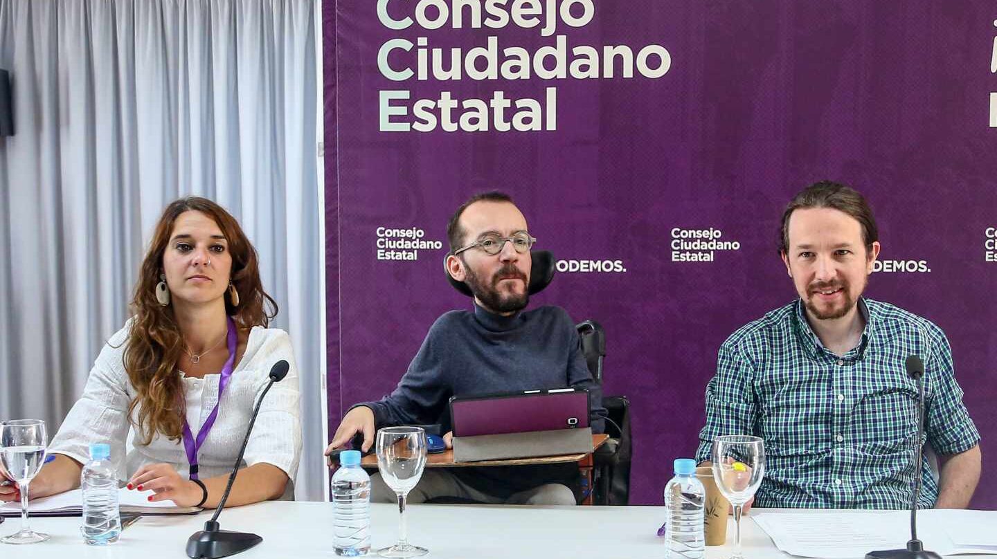 Noelia Vera, Pablo Echenique y Pablo Iglesias el pasado 8 de junio.