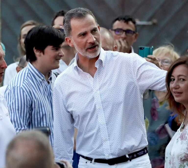 Felipe VI avisa a los partidos: “Lo mejor es una solución antes que ir a elecciones “