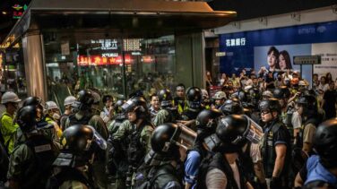 El aeropuerto de Hong Kong cancela todos los vuelos por las "graves" protestas