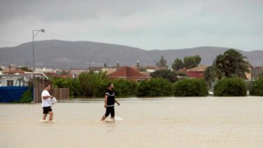 Cortes, desbordamientos y víctimas mortales: así ha sido el paso de la Dana este viernes