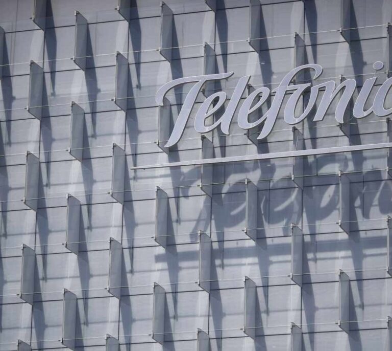 Telefónica peina el mercado de la prensa digital para encontrar comprador para Invertia