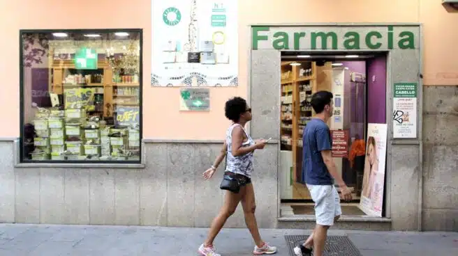Las farmacias de Madrid repartirán siete millones de mascarillas gratis desde este lunes