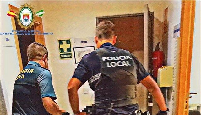 Detienen a una mujer acusada de dar un puñetazo a un guardia civil en Sevilla