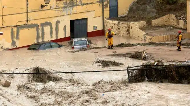 Alerta máxima en Valencia por el temporal: inundaciones, destrozos y lluvias torrenciales
