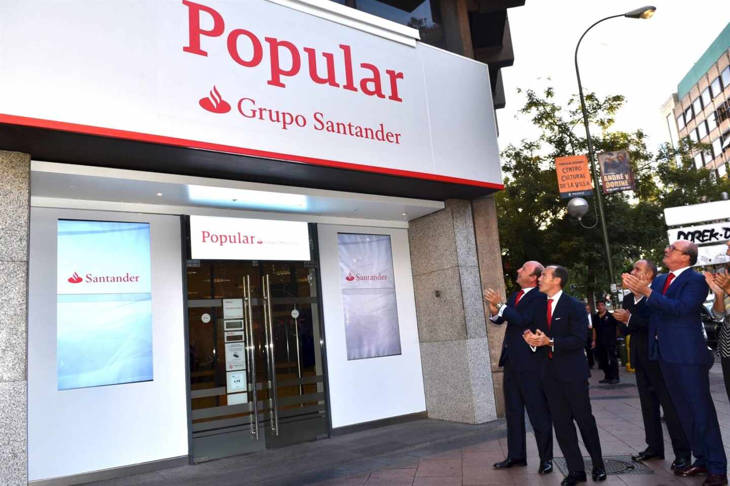 El TJUE cierra la puerta a las reclamaciones de los accionistas del Popular tras la compra del banco por el Santander