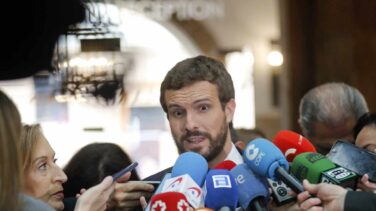 Casado lamenta las cifras del paro y critica al PSOE: "En cuanto llega al gobierno vuelve la crisis"