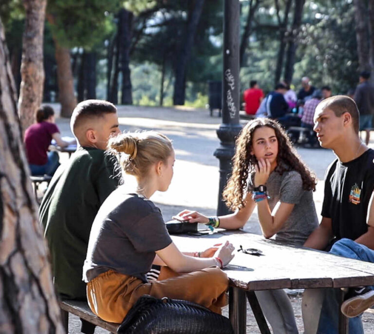 La factura del Covid en los jóvenes: la generación perdida del coronavirus