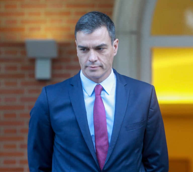 Sánchez recrimina a Torra: "Tiene el deber político y moral de condenar la violencia"