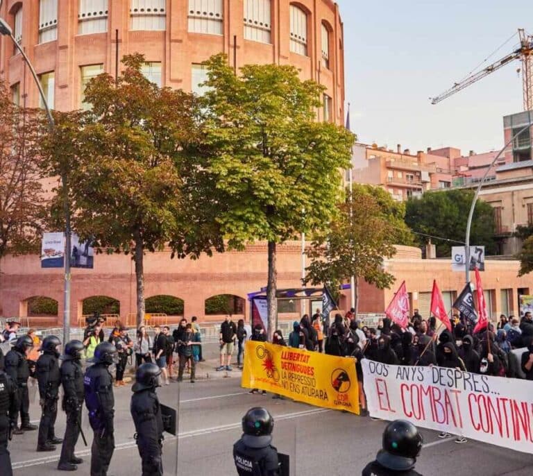 El independentismo evidencia su desgaste en un 1-O descafeinado y sin movilización