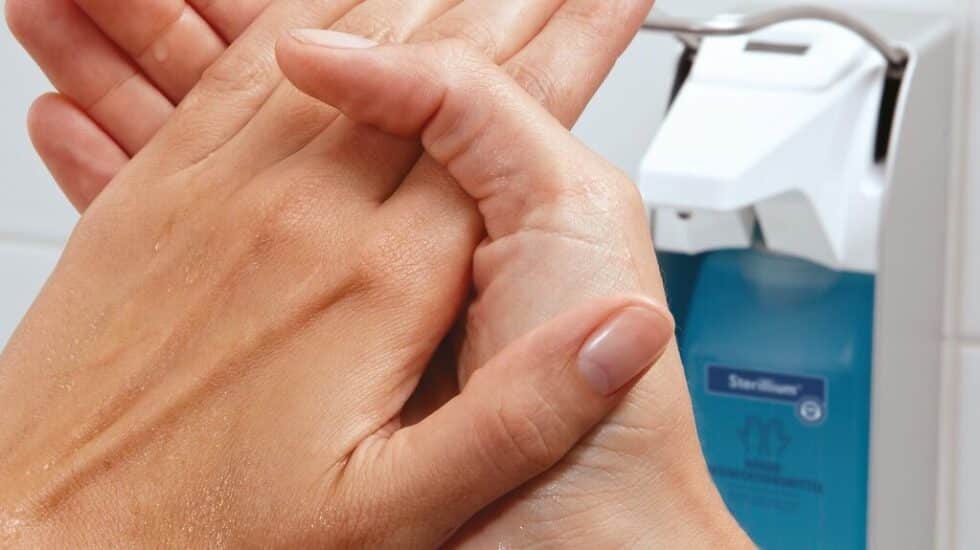 Prevenir contagios con gel desinfectante de manos?