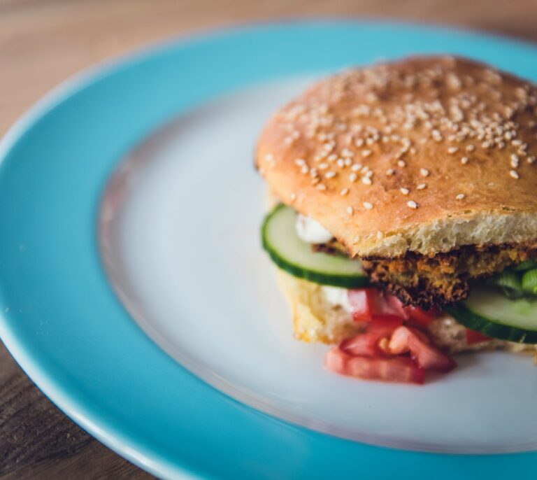 Esta es la mejor hamburguesa vegana del mercado, según la OCU