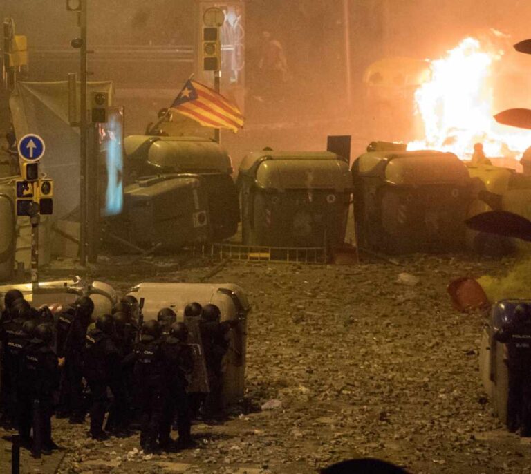 La Policía envía a Cataluña para el 10-N tantos 'antidisturbios' como en los días de alta tensión