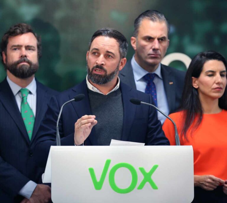 Vox celebra el acuerdo aunque sea “un rescate en toda regla”
