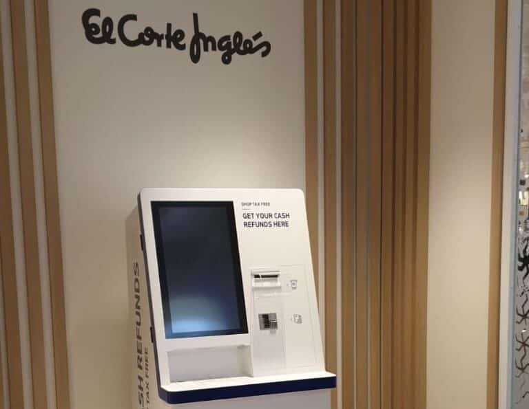 El Corte Inglés instalará los primeros cajeros automáticos para la devolución del IVA