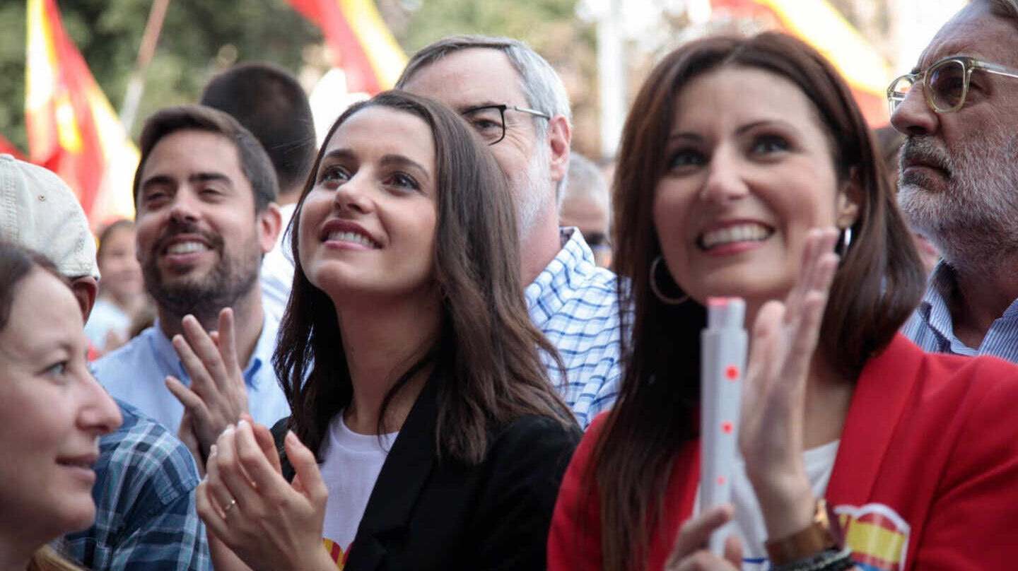 [Ciutadans] Manifestación: "Fuera el zorro del gallinero, Oficina Antifrau independiente" In%C3%A9s-Arrimadas-y-Lorena-Rold%C3%A1n-juntas-en-un-acto-pol%C3%ADtico-de-Ciudadanos-1440x808