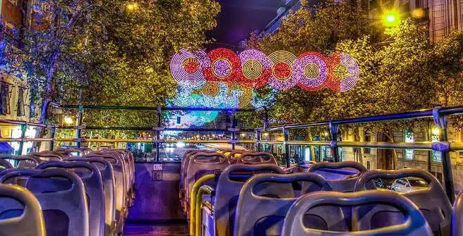 Ya puedes comprar tus entradas para Naviluz, el bus navideño de Madrid