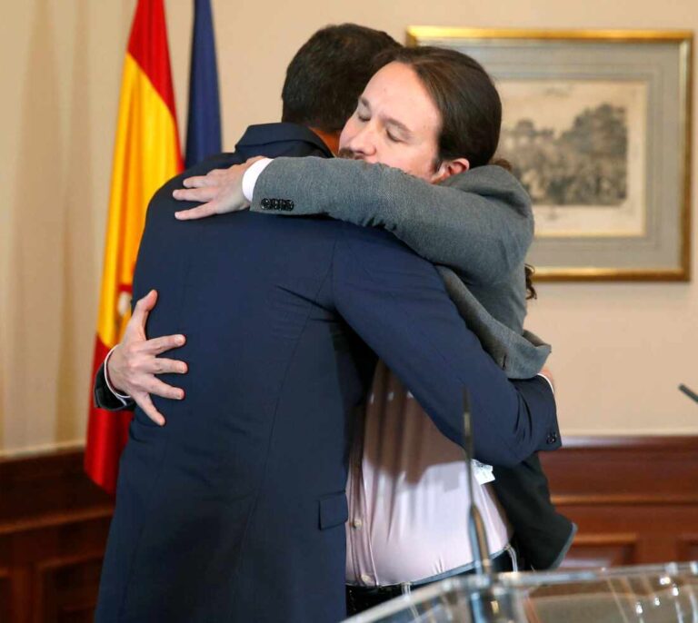 Iglesias gana el pulso a Sánchez y logra la coalición y su vicepresidencia