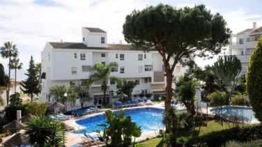 La familia de la tragedia de Mijas dice que todos sabían nadar y achaca las muertes al estado de la piscina