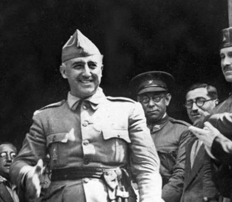 Marruecos, la guerra que forjó la leyenda de Franco
