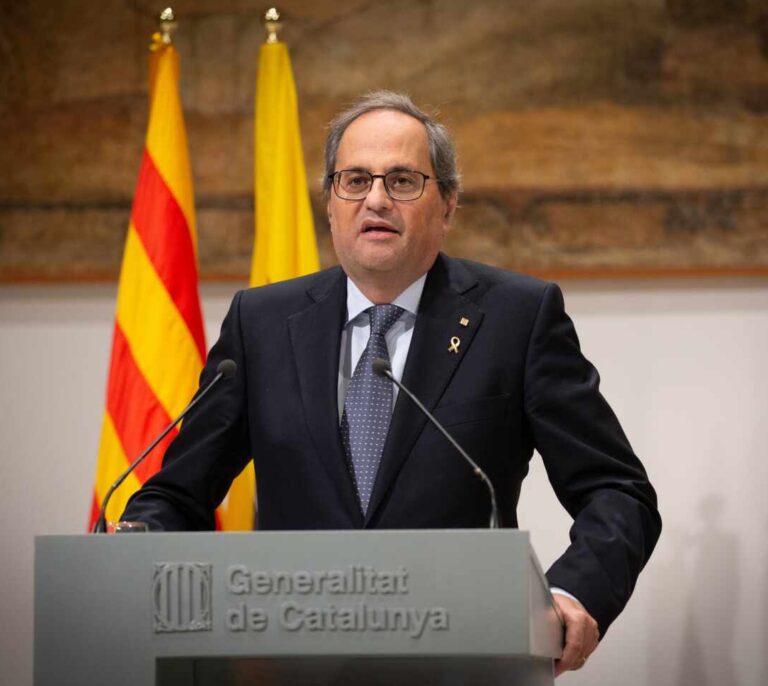 La Junta Electoral Central inhabilita a Torra y le fuerza a dimitir como presidente de la Generalitat
