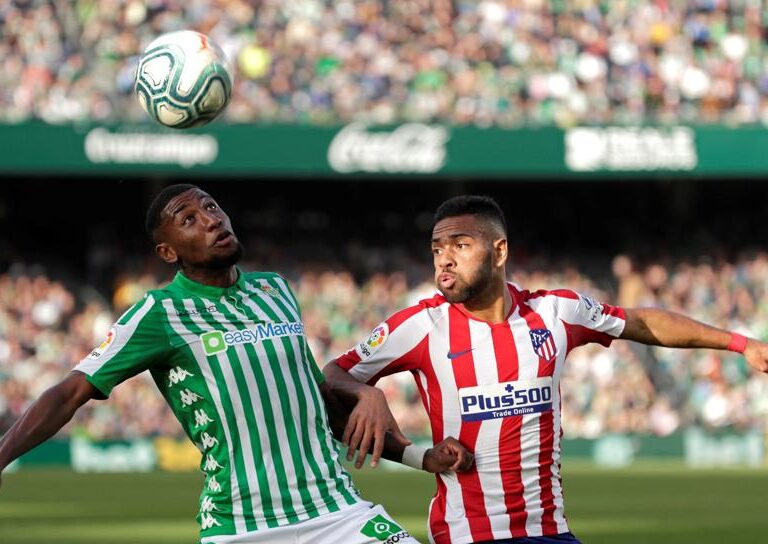 La CNMV, contra los patrocinadores del 'Atleti' y el Betis: pide vetar la publicidad de CFD