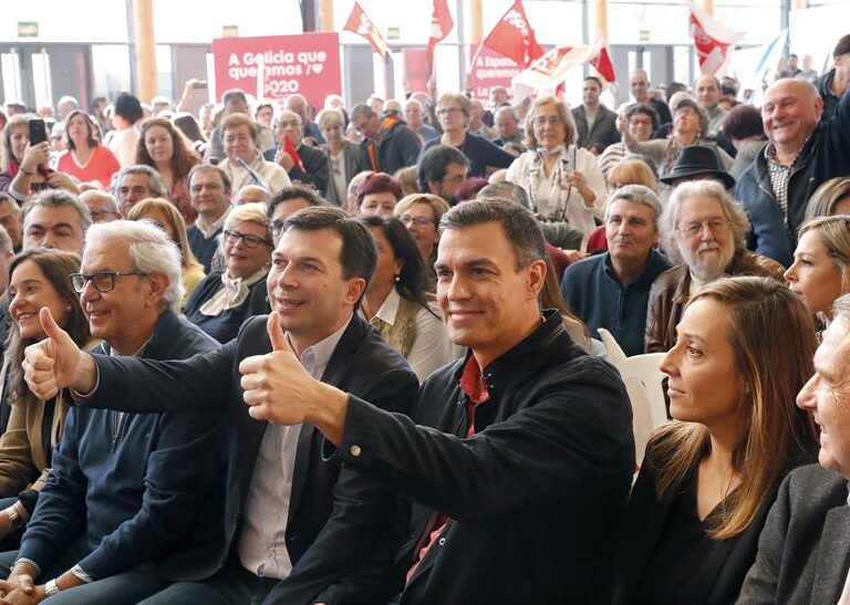 La falta de acuerdo ERC-JxC sobre la mesa bilateral beneficia de rebote al PSOE en Galicia