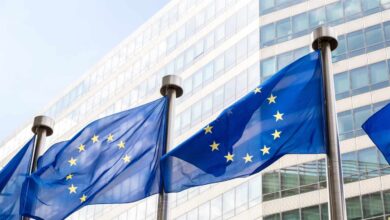 La UE no descarta que el riesgo soberano pueda reaparecer y contagiar a la banca