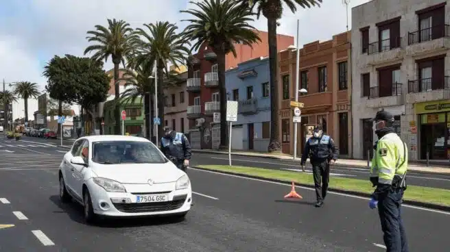 Multan a una persona en Tenerife con 480 euros por desobedecer el confinamiento y agredir a la Policía