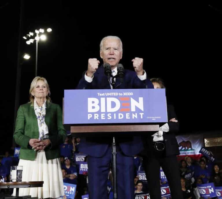 Biden despega con victorias en 10 estados y Sanders se impone en California