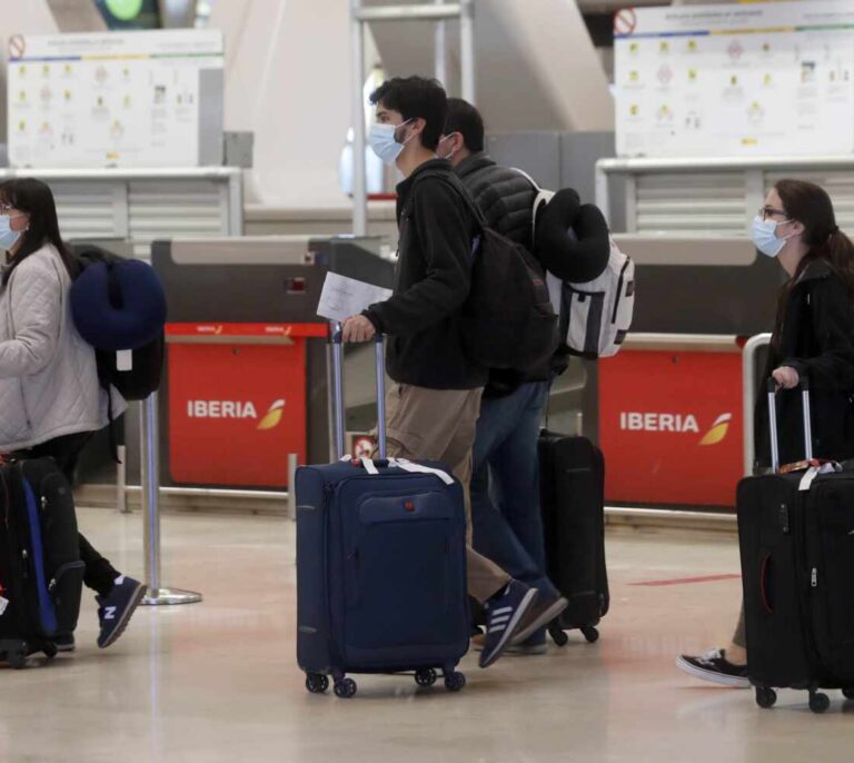 El Gobierno, a los turistas tras imponer cuarentenas: “Los estamos esperando”
