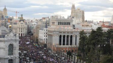 Miles de mujeres toman las calles de España: "la revolución es imparable"