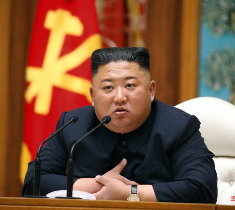 China envía médicos a Corea del Norte mientras crecen los rumores sobre la salud de Kim Jong Un