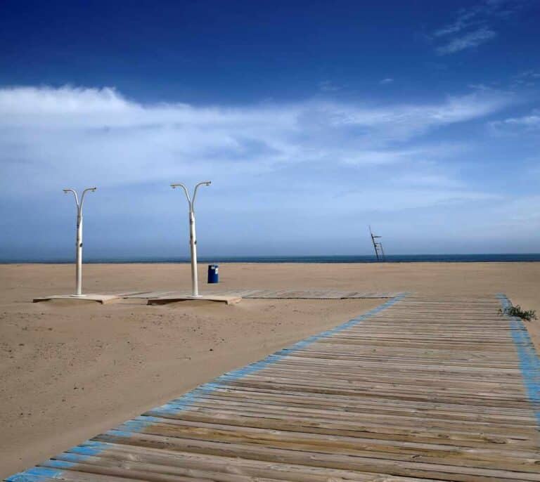 Valencia da vía libre a la ampliación de terrazas de bares y restaurantes